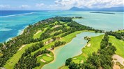 Paradis Beachcomber Golf Resort & SPA